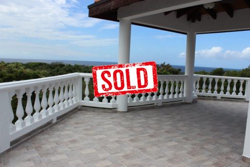 Top floor terrace 2 sold